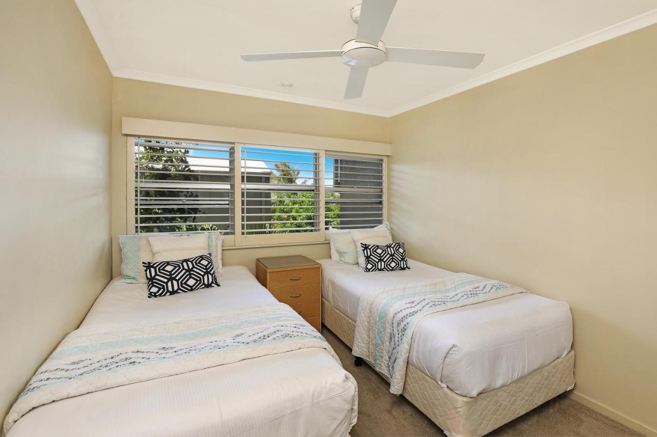 Andari Holiday Apartments Sunshine Beach Exterior photo